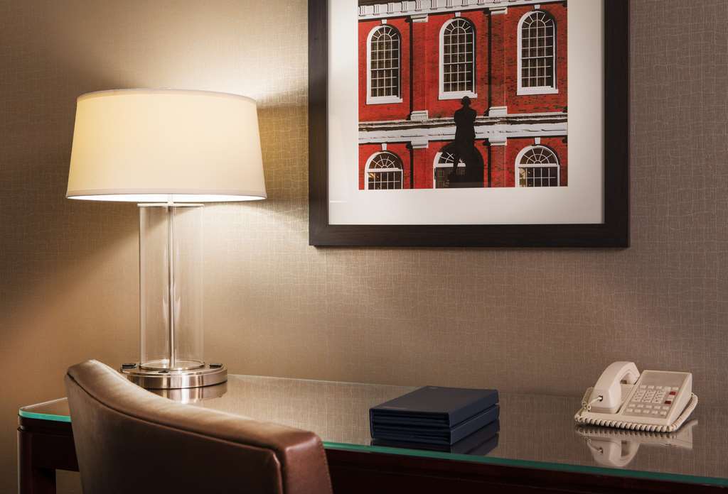 Sheraton Boston Needham Hotel Servis gambar